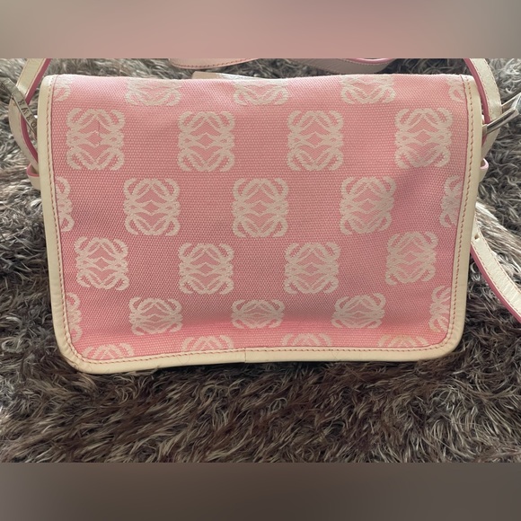 LOEWE Anagram Canvas Crossbody/Slingbag - Picture 2 of 11